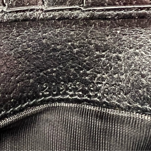 Gucci Black Monogram Wallet - Picture 8 of 10
